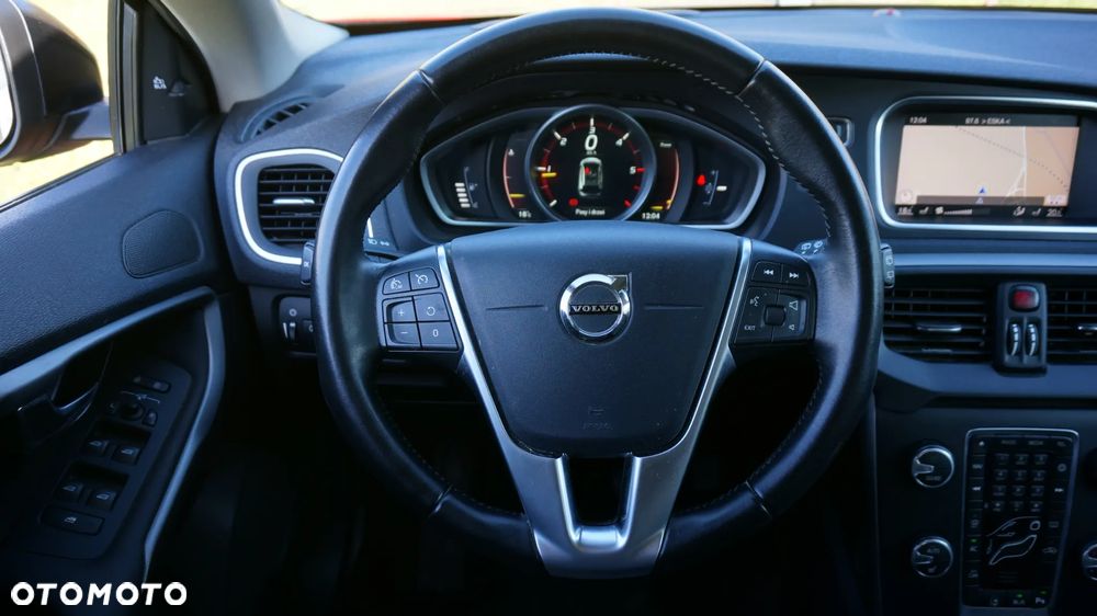 Volvo V40 Cross Country D3 Drive-E Momentum - 20