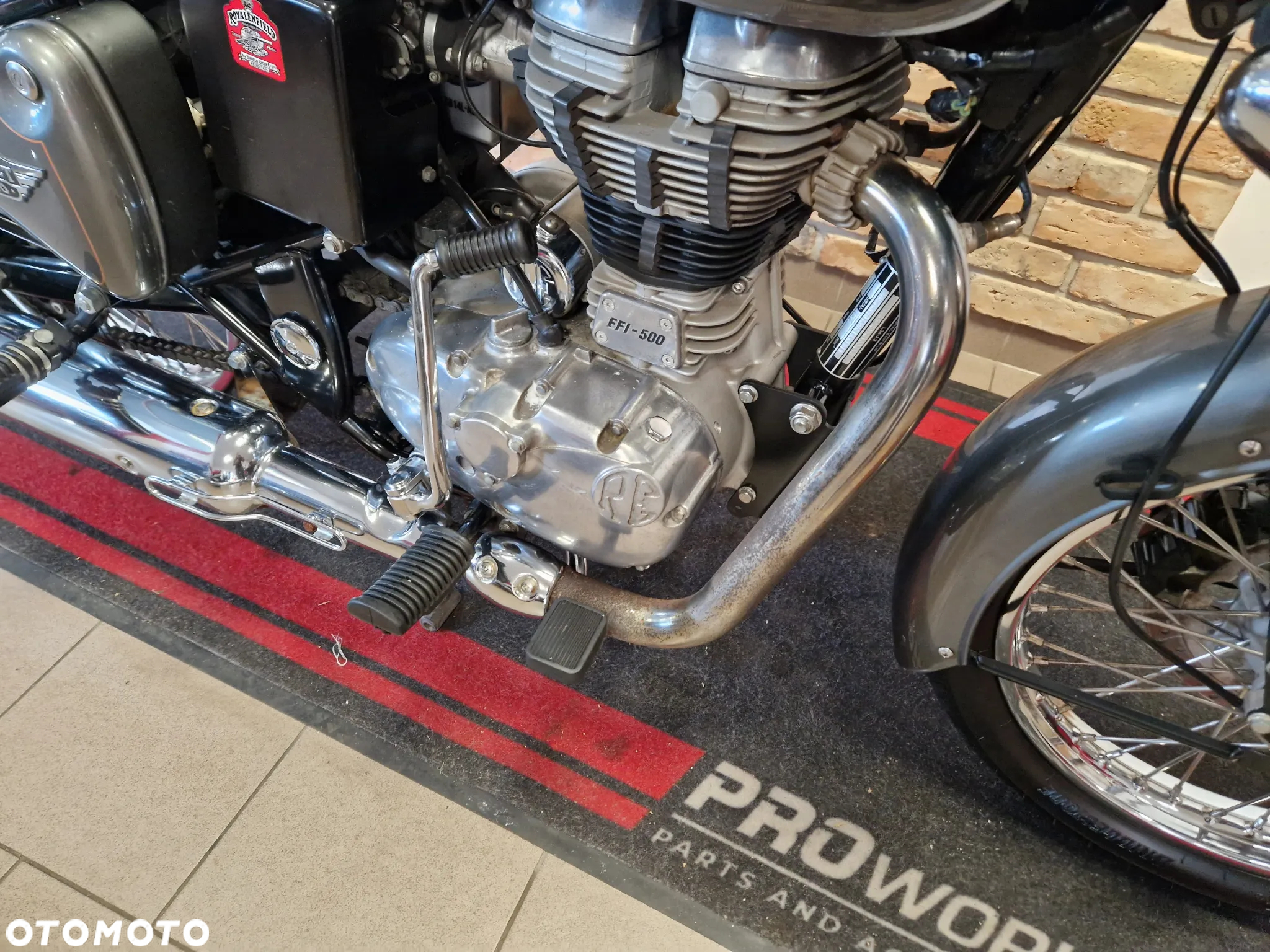 Royal Enfield Bullet - 30