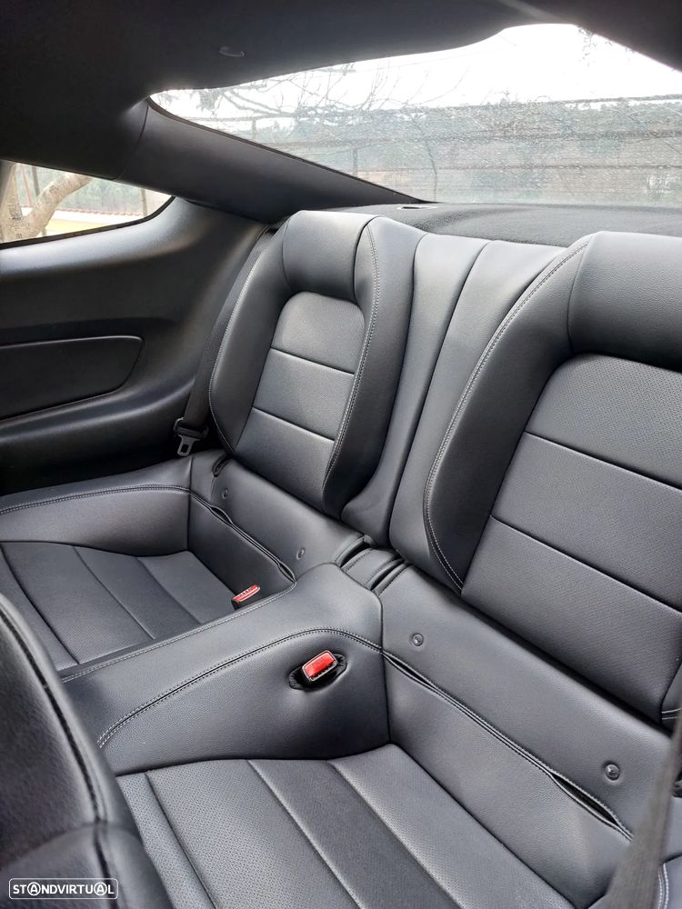 Ford Mustang 2.3 Eco Boost - 11