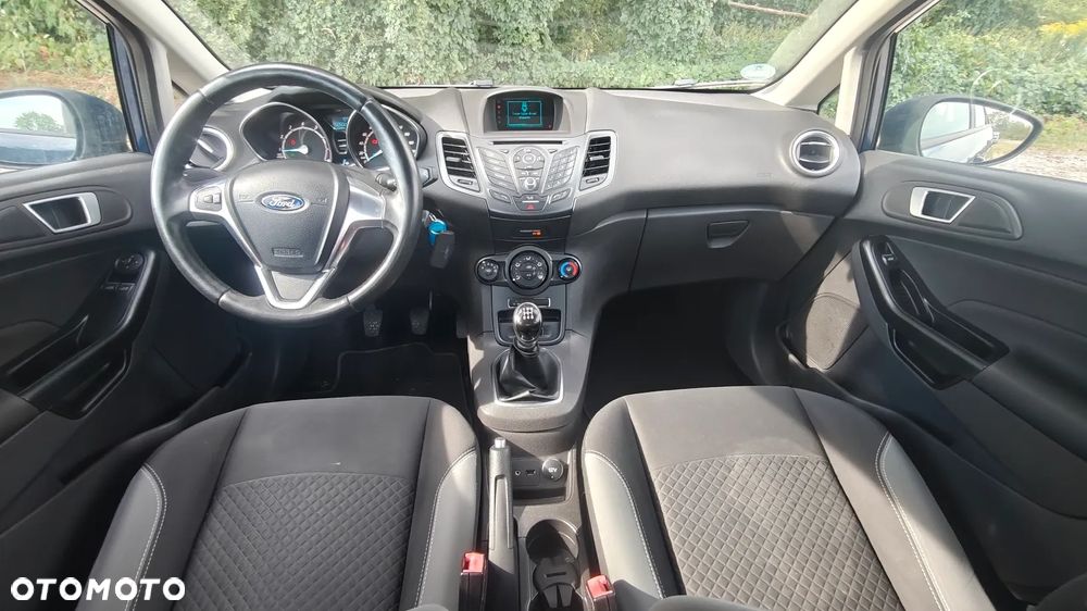 Ford Fiesta - 18