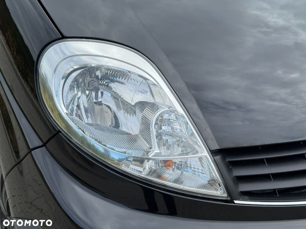 Renault Trafic - 21