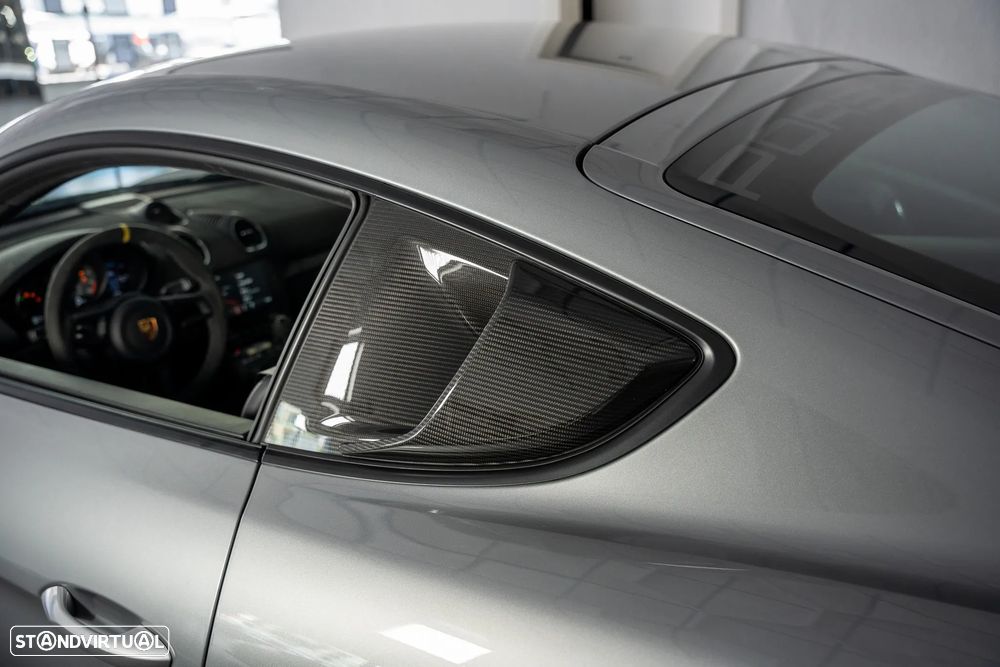 Porsche 718 Cayman GT4 RS - 19
