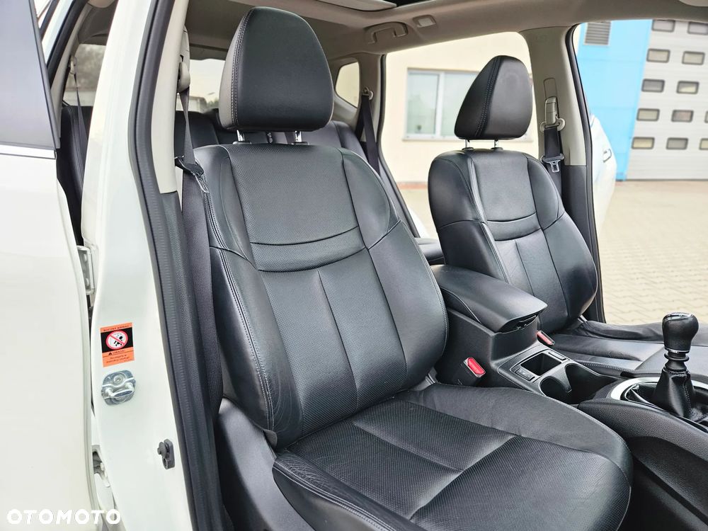 Nissan X-Trail 1.6 DIG-T Tekna 2WD - 22