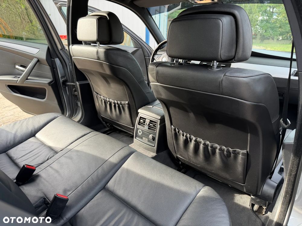 BMW Seria 5 530d - 16