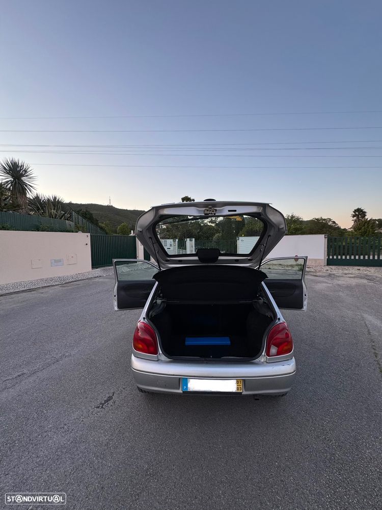 Ford Fiesta 1.25 Ghia - 13