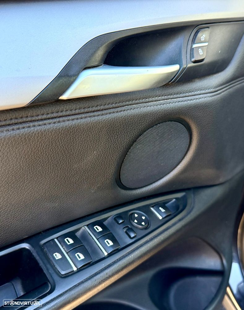 BMW X5 25 d sDrive Comfort 7L - 45