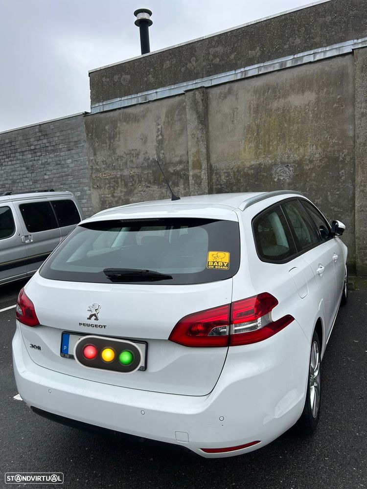 Peugeot 308 SW 1.5 BlueHDi GT EAT8 - 4
