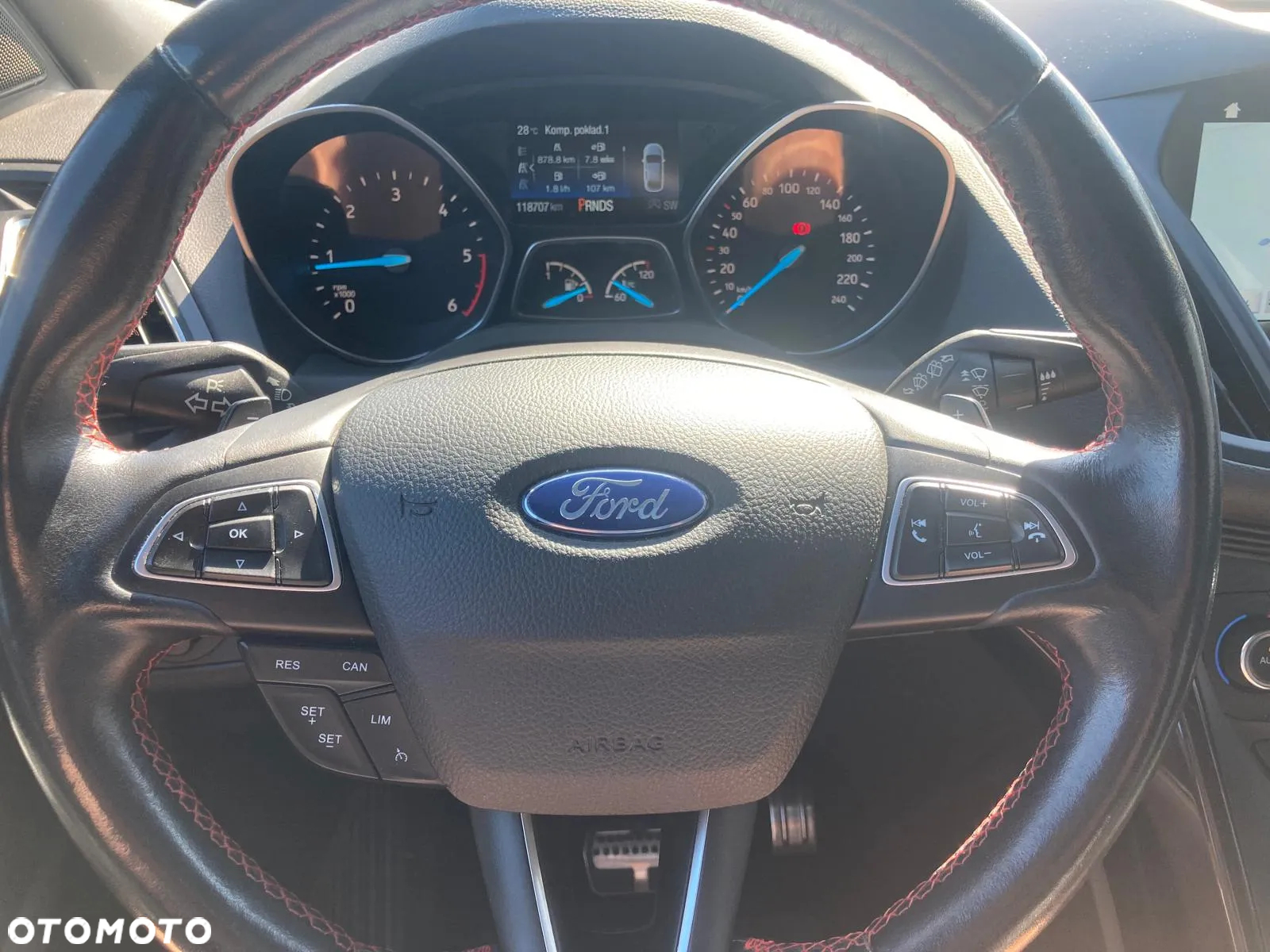 Ford Kuga 2.0 TDCi AWD ST-Line - 10