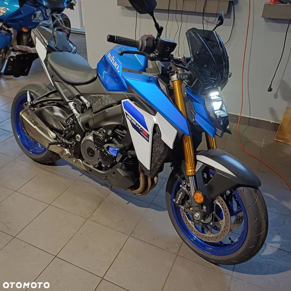 Suzuki GSX 1000 - 1