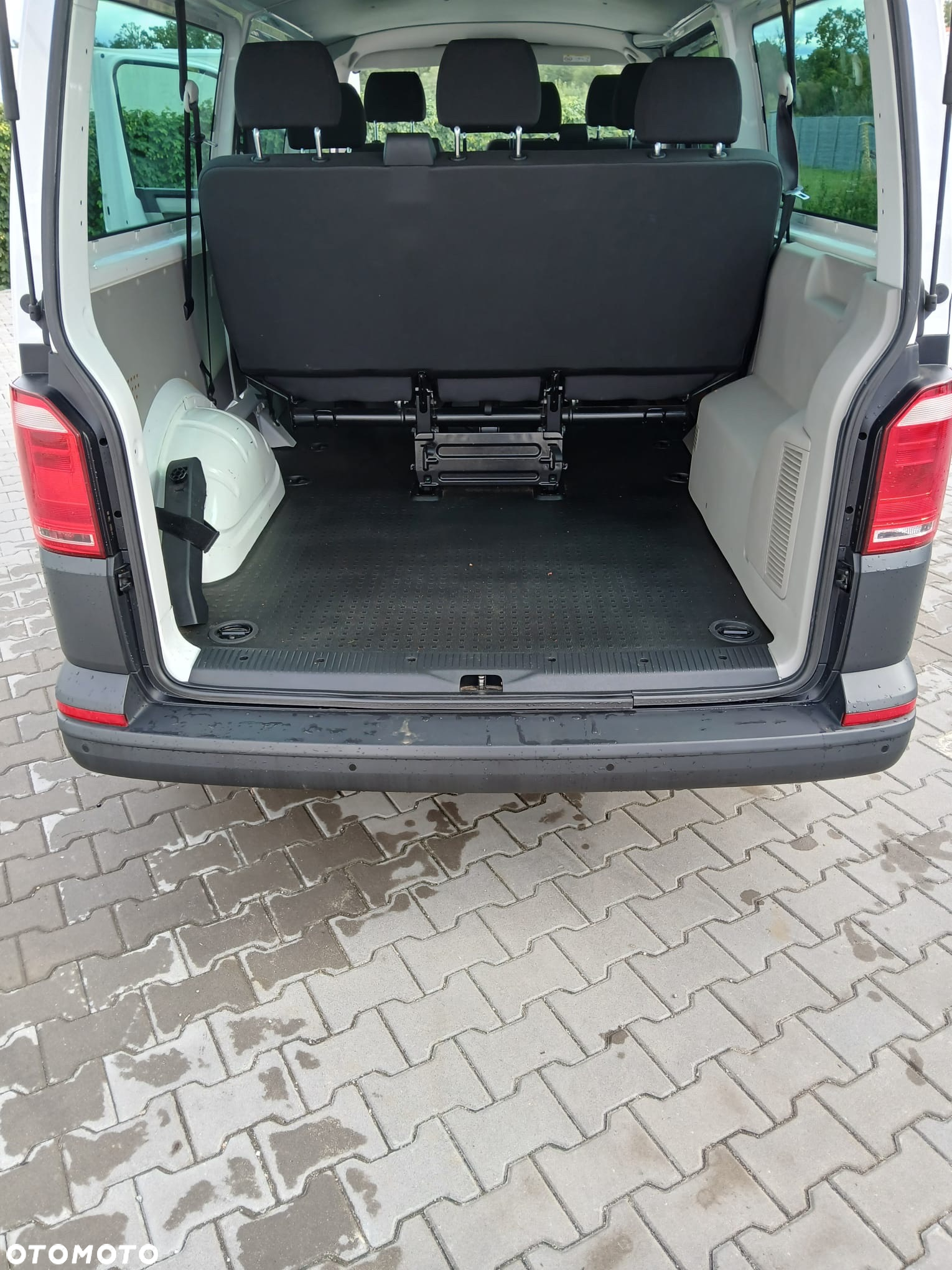 Volkswagen Transporter - 9