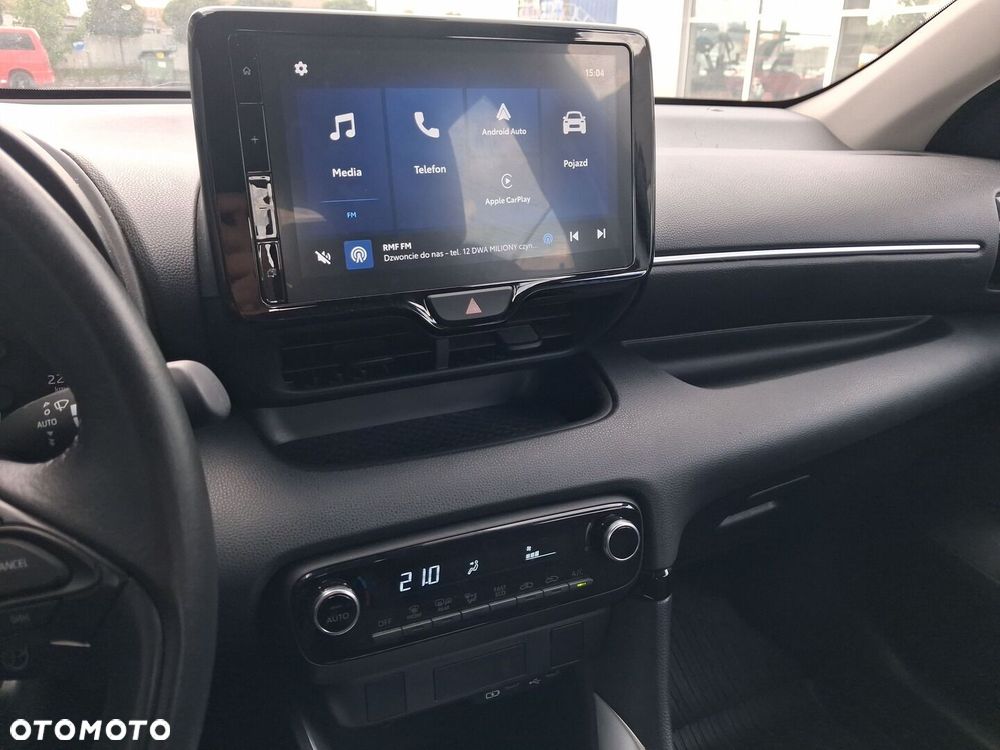 Toyota Yaris - 22