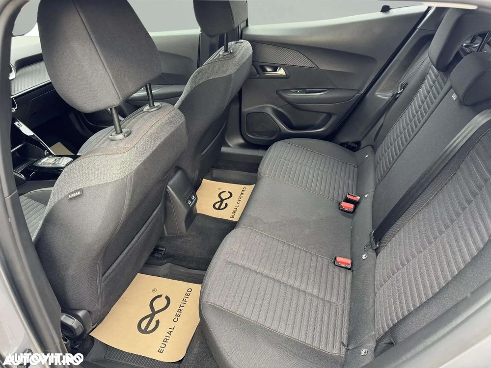 Peugeot 2008 1.2 PureTech EAT8 STT Active Pack - 14