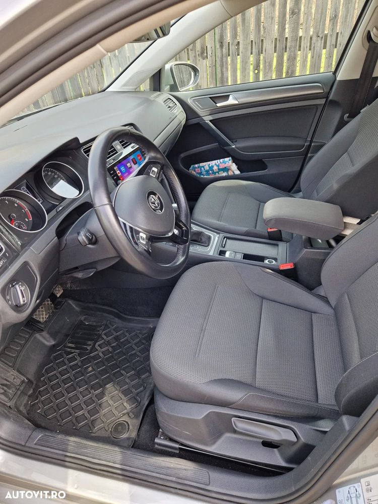Volkswagen Golf - 7