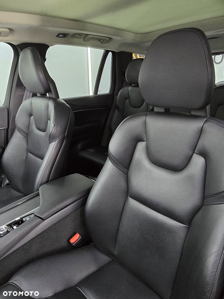 Volvo XC 90 T6 AWD Momentum 7os - 9