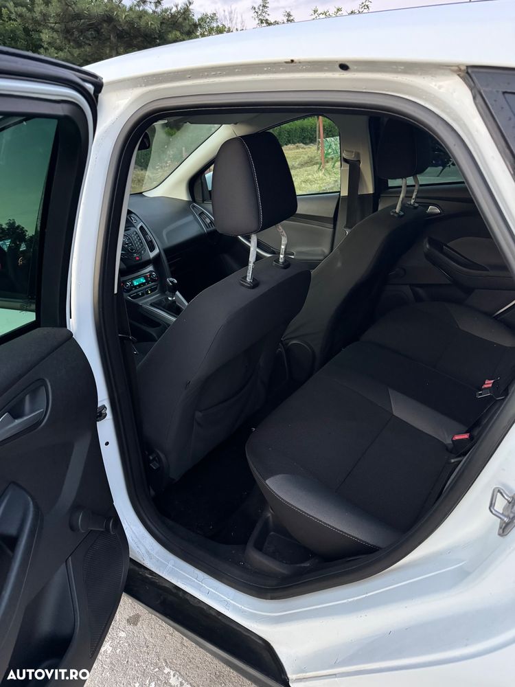 Ford Focus - 6