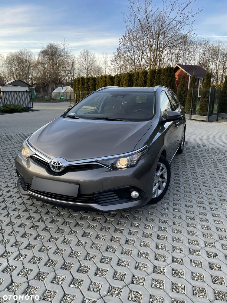 Toyota Auris 1.6 Active - 10