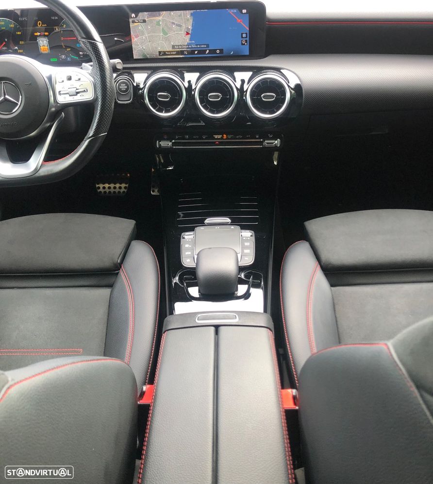 Mercedes-Benz A 250 Limousine e AMG Line - 25