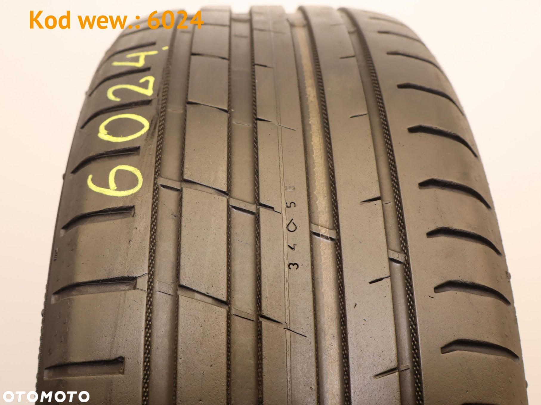 Nokian Powerproof - 215/55 R17 - 7