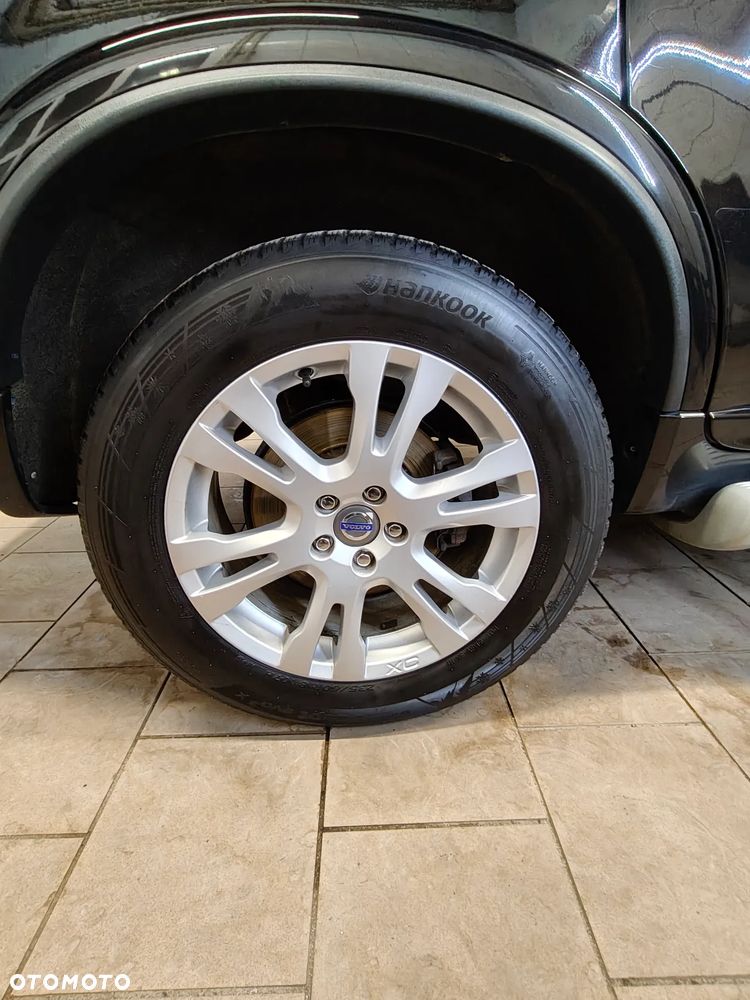 Volvo XC 90 D5 AWD Momentum - 6