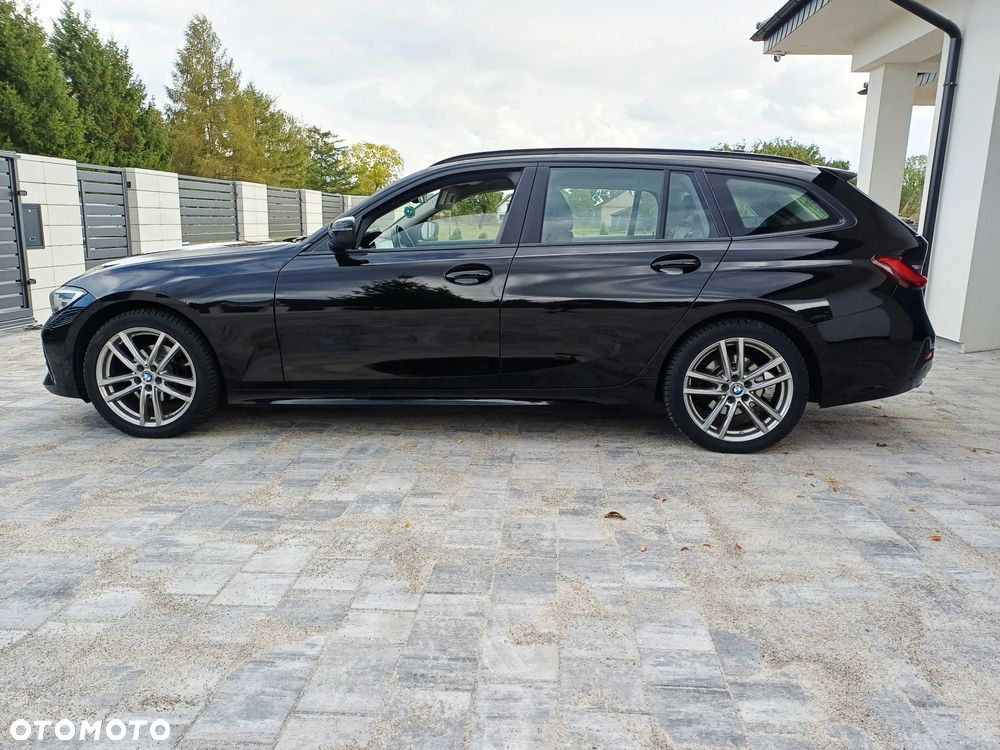 BMW Seria 3 318d Edition M Sport Shadow - 1