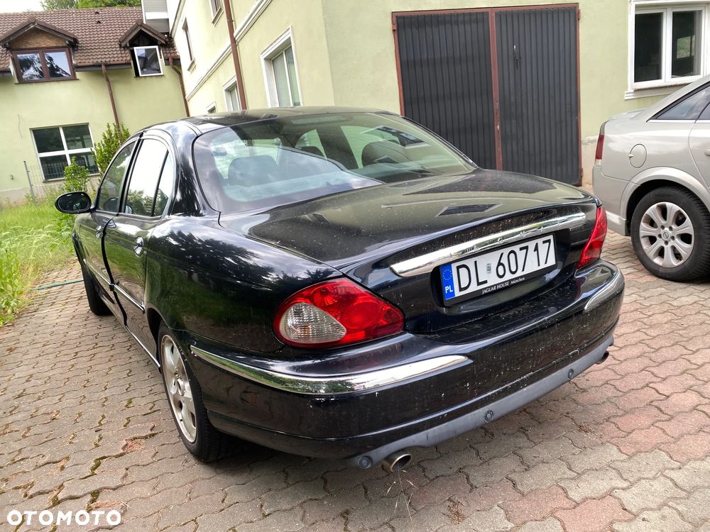 Jaguar X-Type - 3
