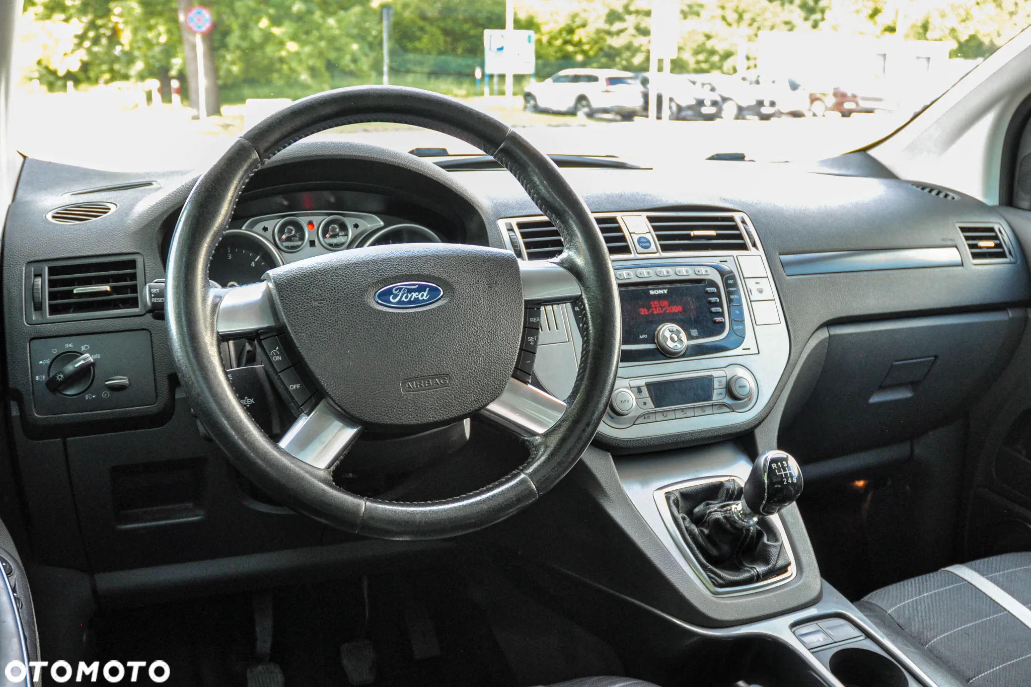 Ford Kuga - 9