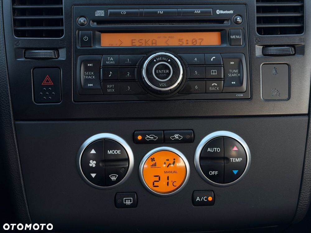 Nissan Tiida 1.8 Tekna - 16