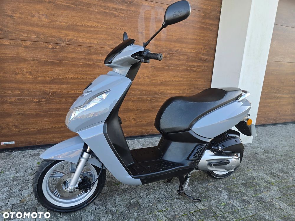 Peugeot Kisbee - 19