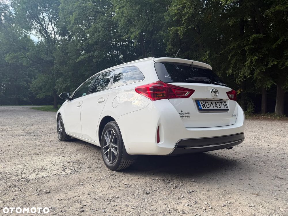 Toyota Auris 1.6 Active - 9