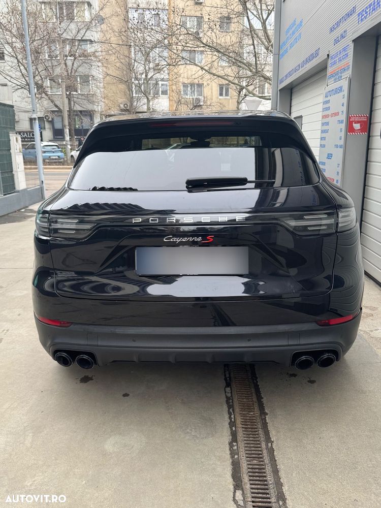 Porsche Cayenne S Tiptronic S - 3