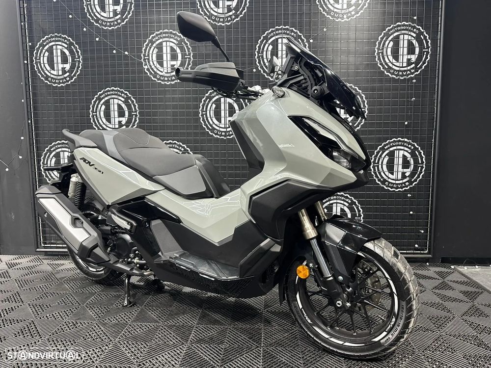 Honda ADV 350 - 1