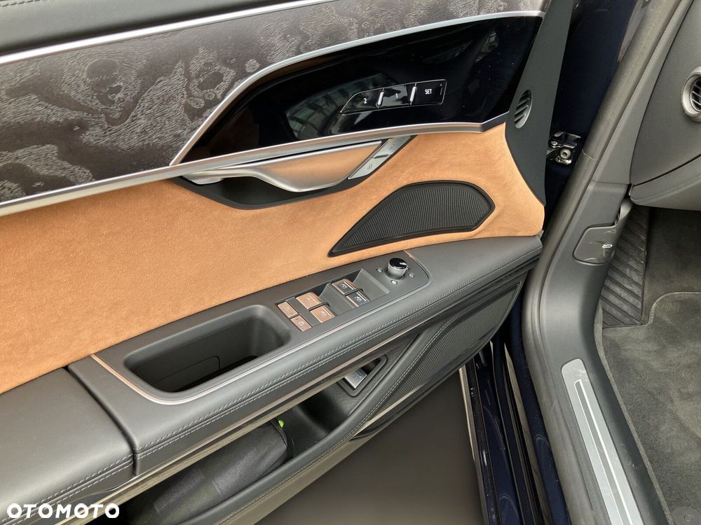 Audi A8 - 22