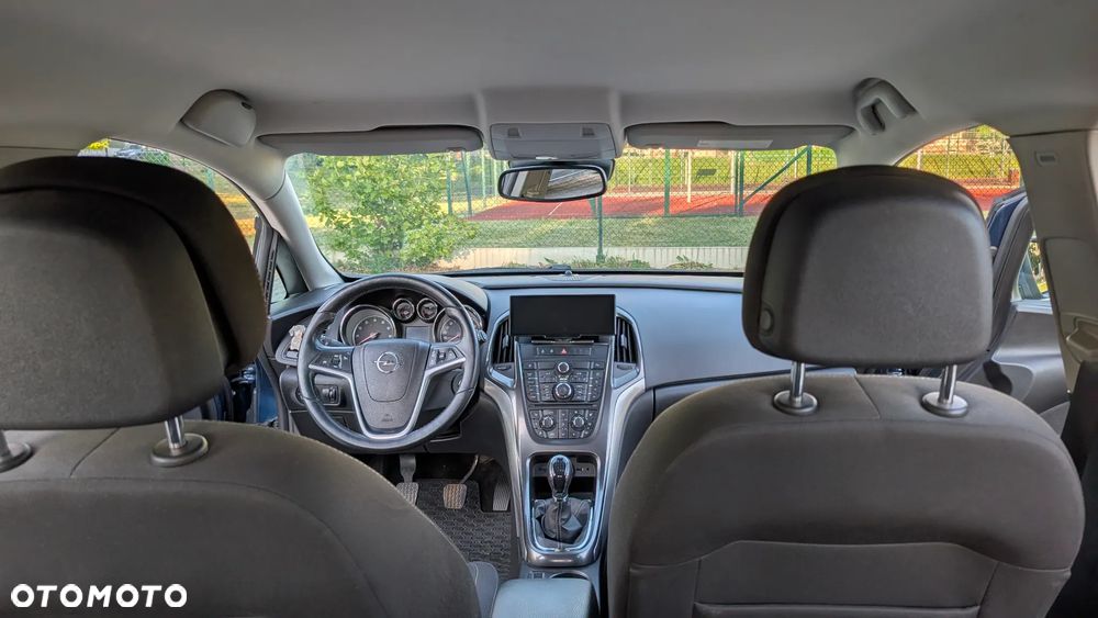 Opel Astra 1.4 T Cosmo - 18