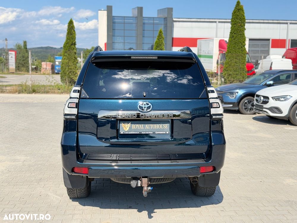Toyota Land Cruiser 2.8l D-4D 204 CP A/T 7 locuri Luxury AVS - 11