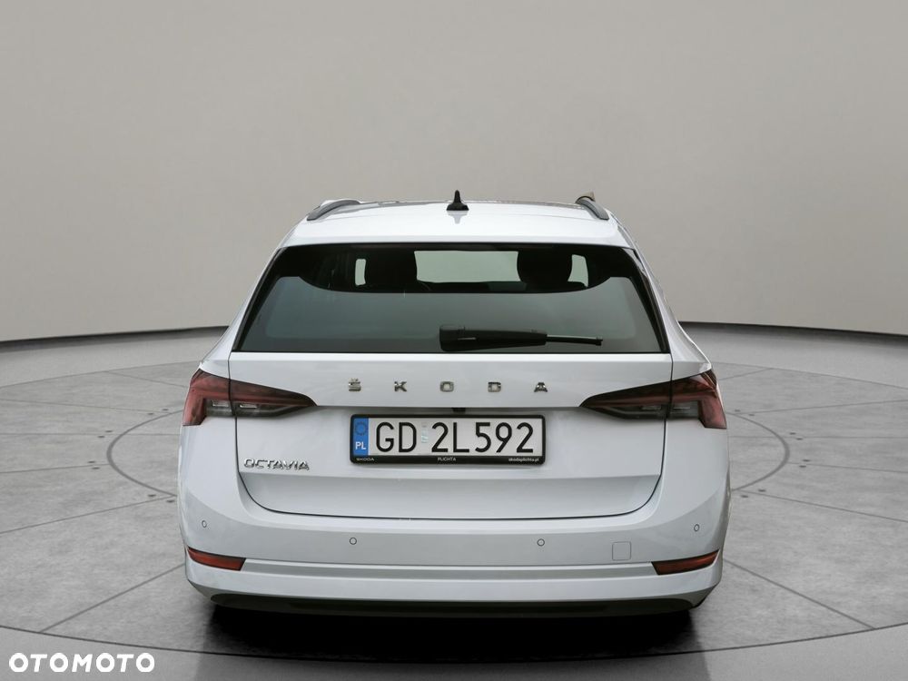 Skoda Octavia - 5