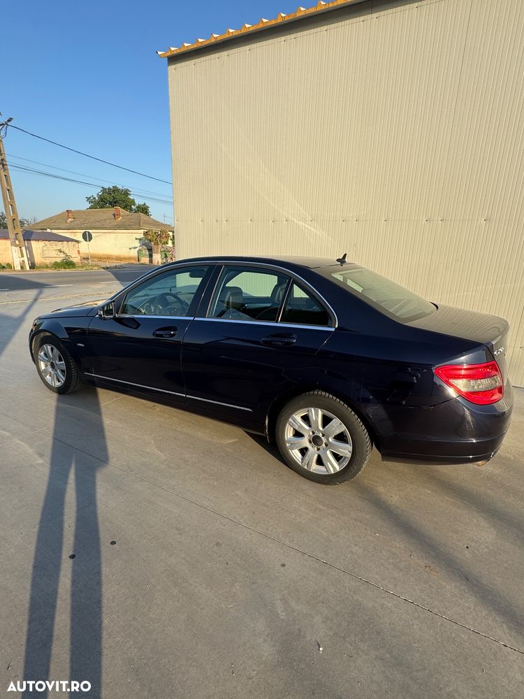 MERCEDES-BENZ C-Class 2009 — imagine 3