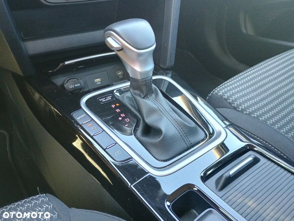 Kia Ceed 1.5 T-GDI DCT7 OPF Spirit - 17