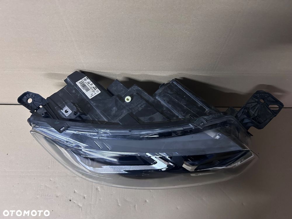 LAMPA PRAWA TOYOTA PROACE CITY ZWYKŁA PRZÓD PRZEDNIA - 5