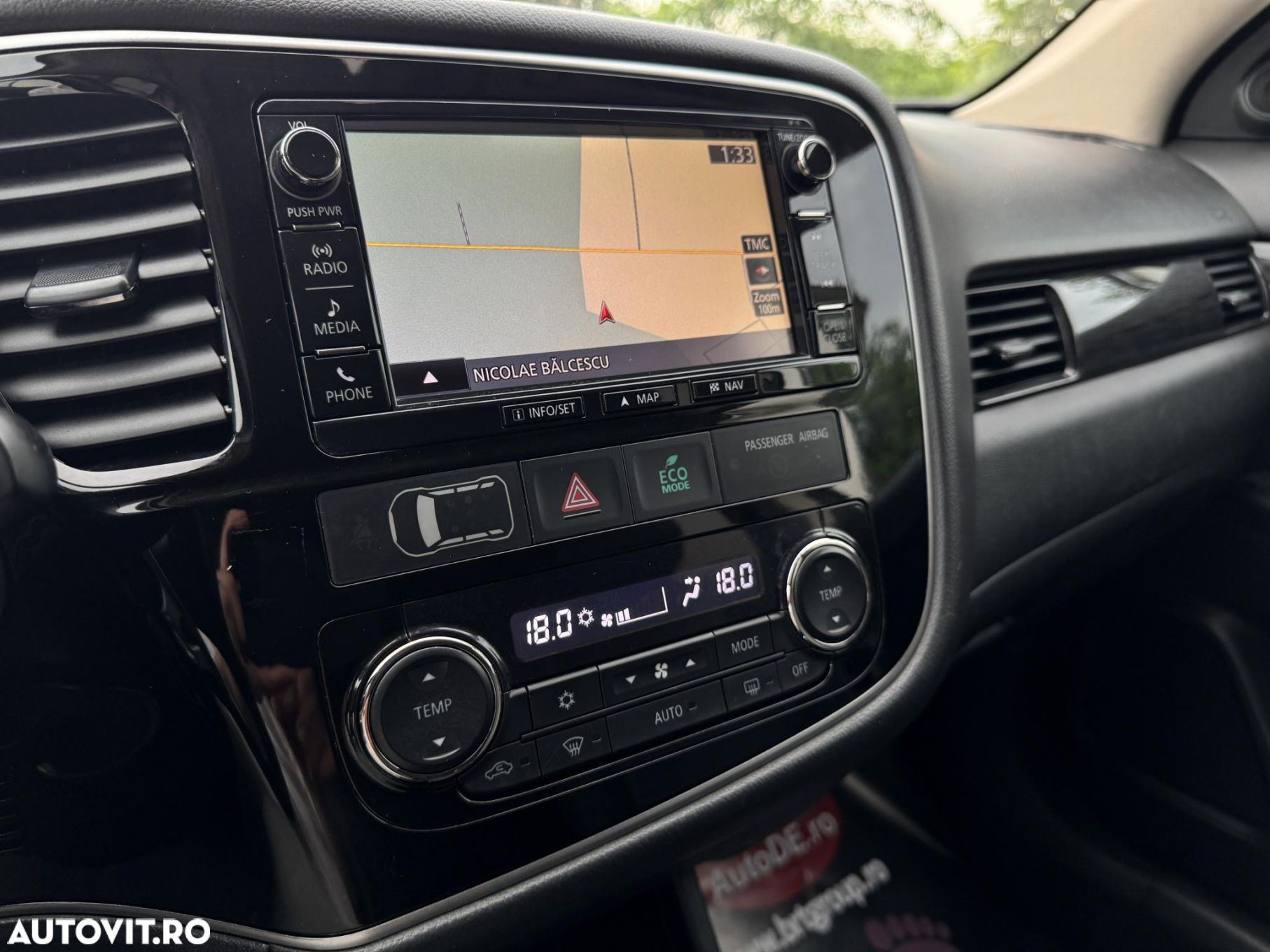 Mitsubishi Outlander - 10