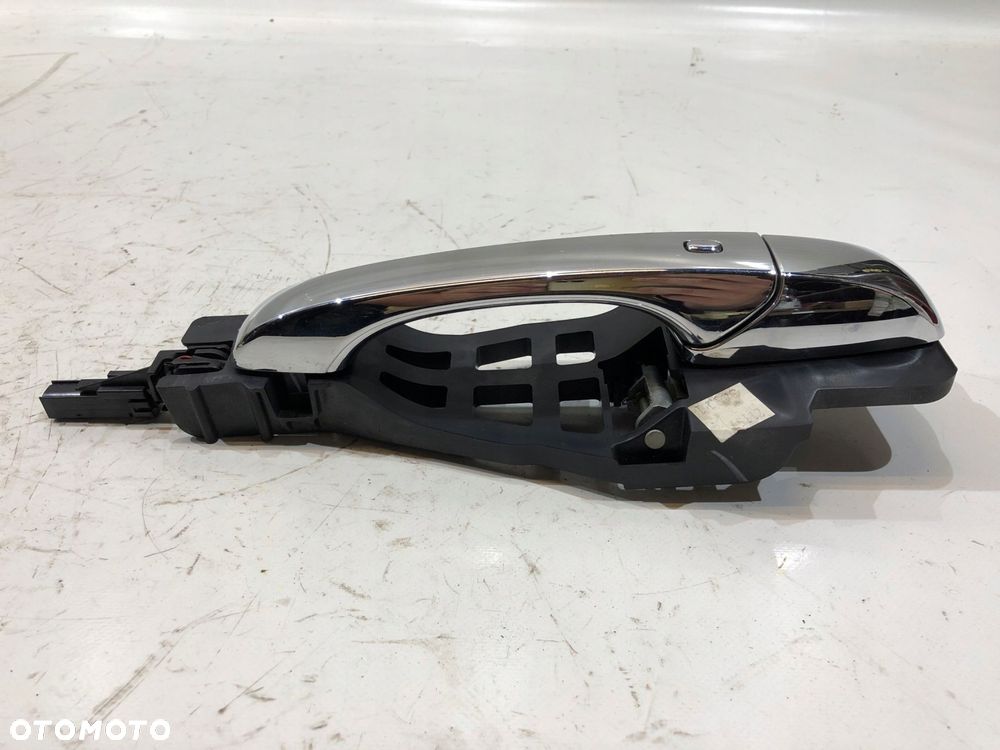 grand cherokee wk2 klamka prawy przód keyless - 3