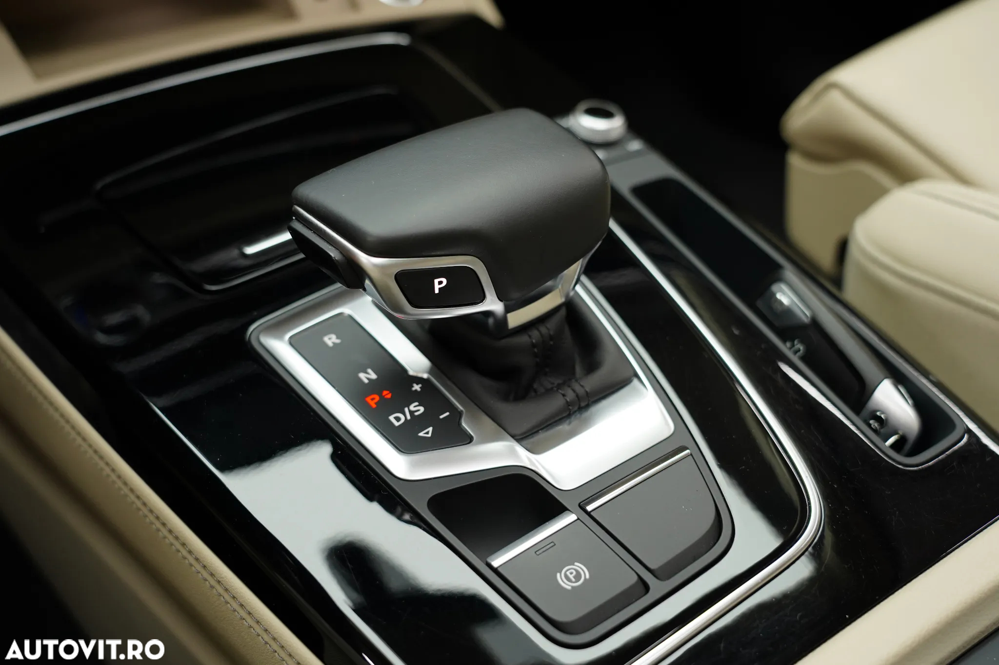 Audi Q5 2.0 45 TFSI S tronic quattro Design - 36