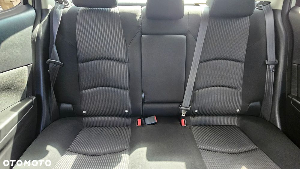 Mazda 3 2.0 Skyenergy EU6 - 19