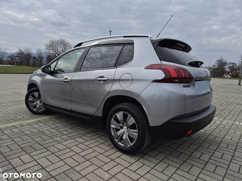Peugeot 2008 PureTech 82 Style - 3