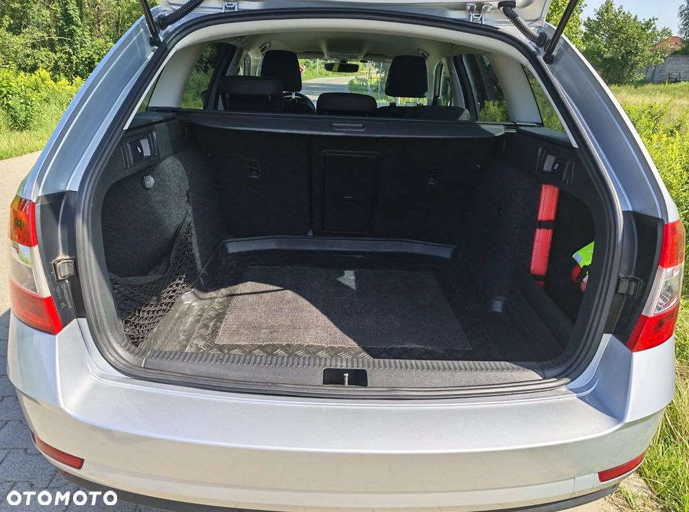 Skoda Octavia 2.0 TDI Style DSG - 14