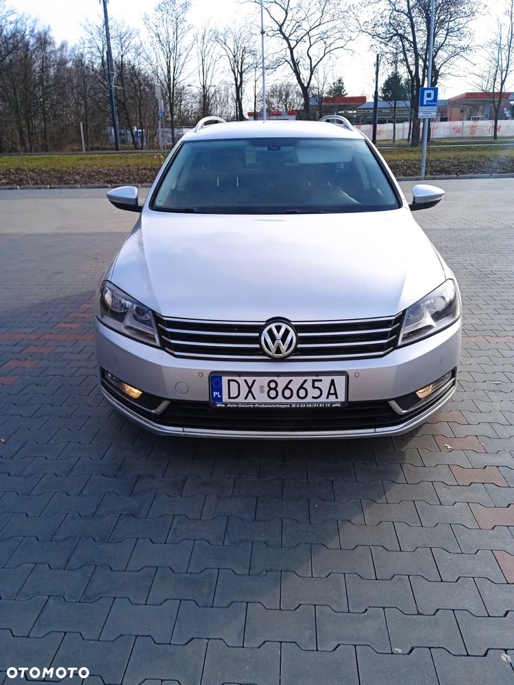 Volkswagen Passat 2.0 TDI BlueMotion Technology Comfortline - 2