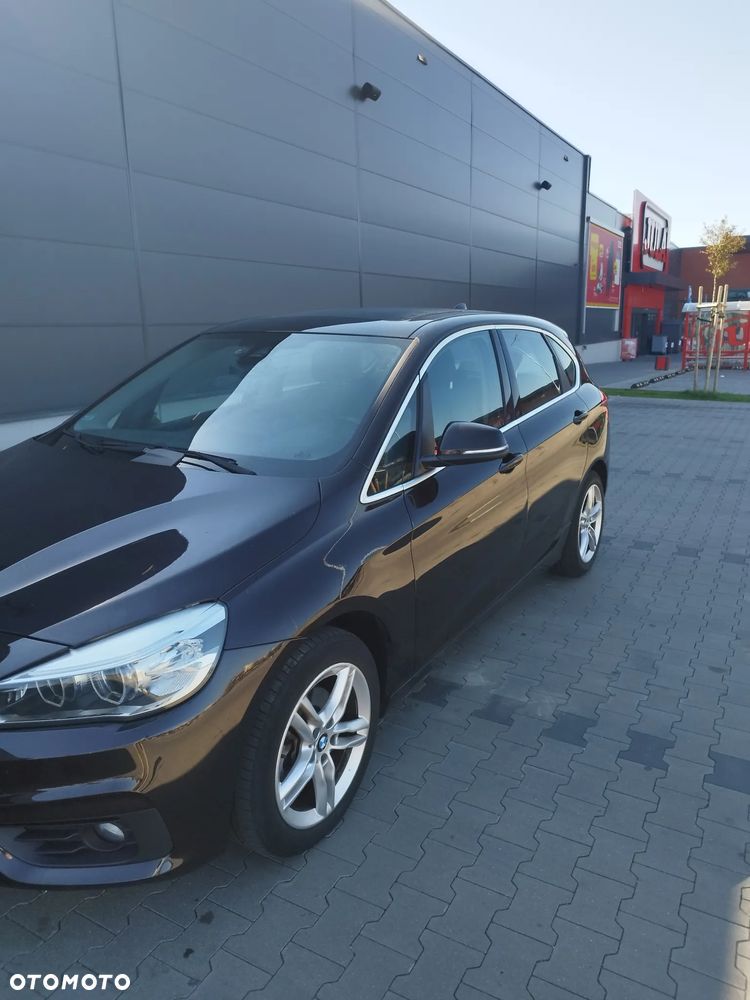BMW Seria 2 216d - 4