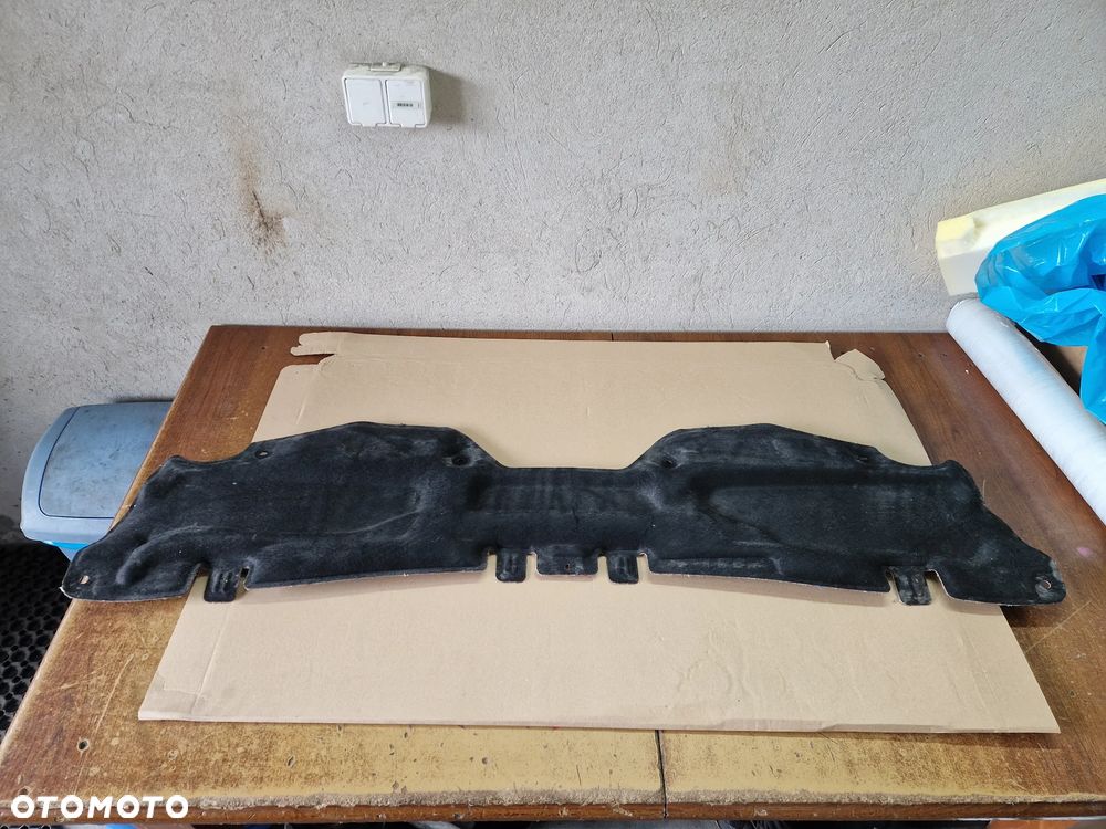 WYGŁUSZENIE MASKI RENAULT MASTER IV - 10