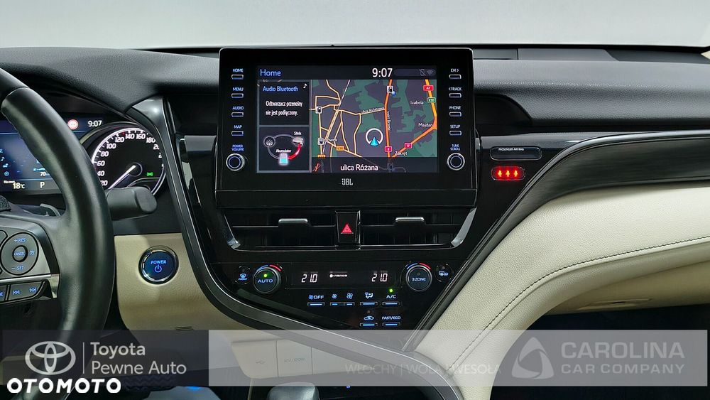 Toyota Camry 2.5 Hybrid Executive CVT - 10