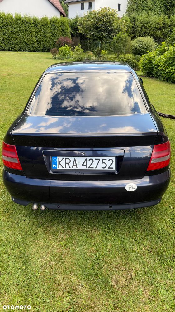 Audi A4 Limousine 1.9 TDI - 5