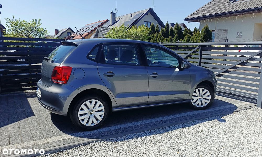 Volkswagen Polo 1.4 16V Comfortline - 10